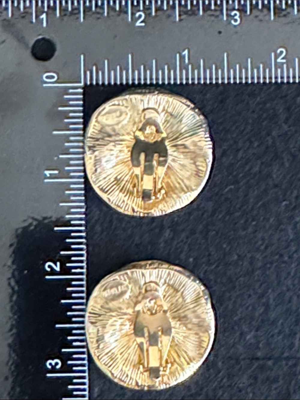 VTG Park Lane 1980s Gold Tone Crinkle Disc Earrings - Picture 5 of 5